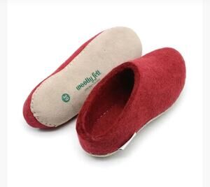 New Wooly Felt Handmade Felted Wool Leather Sole Slipper Maroon US 9.5 EU 41